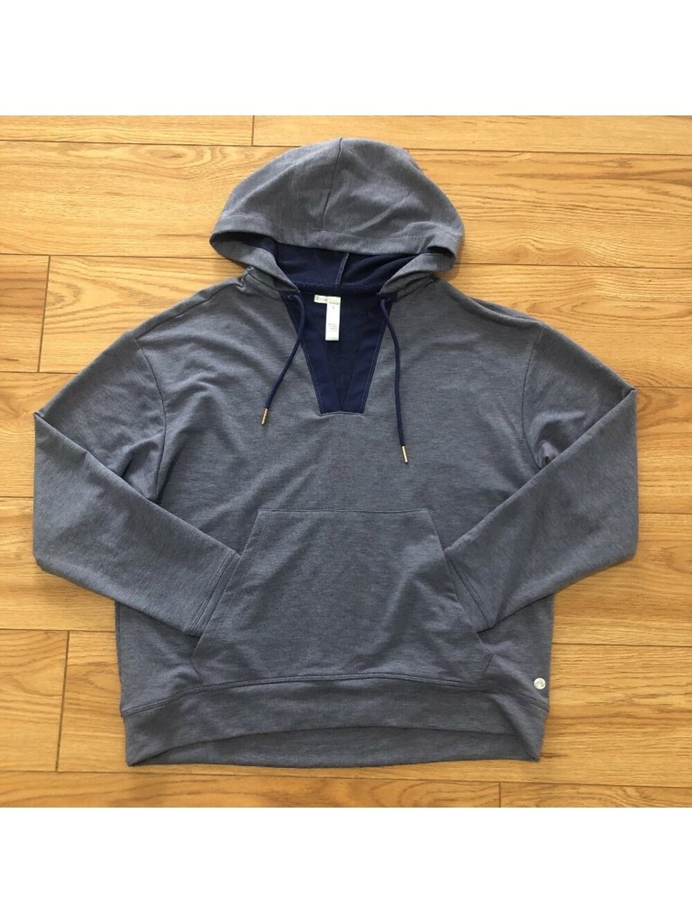 Apana Soft Hoodie Womens Small Purple Yoga Lifestyle Lightweight Logo Hooded EUC